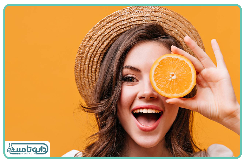 نقش ویتامین C در شادابی پوست
